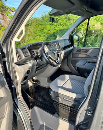 Volkswagen Crafter cena 267699 przebieg: 51919, rok produkcji 2019 z Poznań małe 704